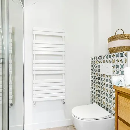 Appartement Homey Boa -hyper-centre- En Face De La Gare -balcon Prive